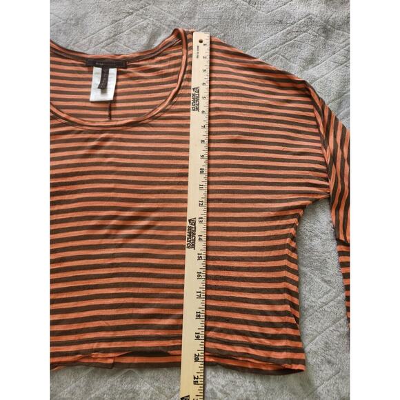 BCBG Maxazria Dolamn Long Sleeve Striped Knit Cropped Top Size Small - Picture 7 of 11